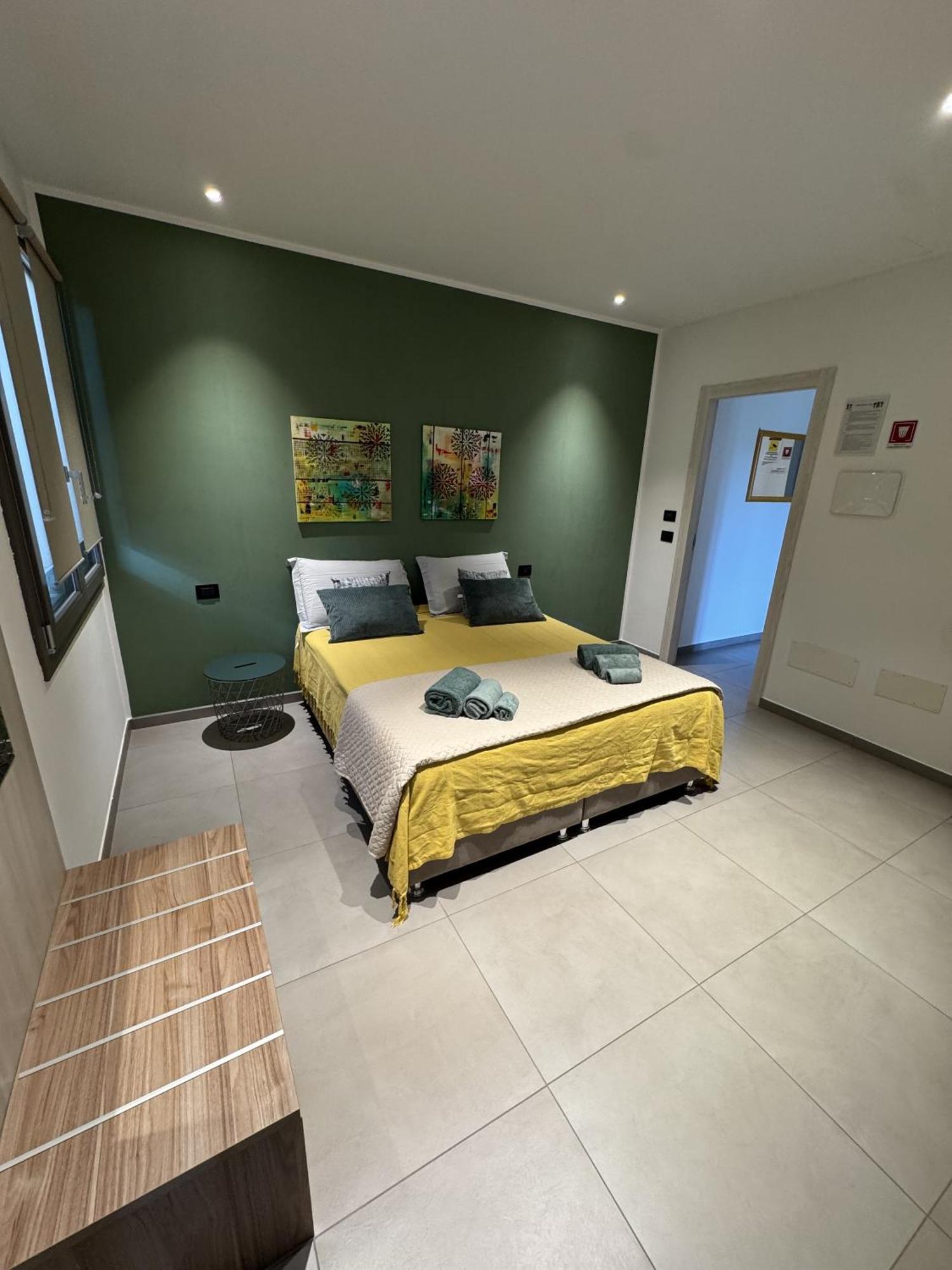 Solus B&B Casteldaccia Chambre photo